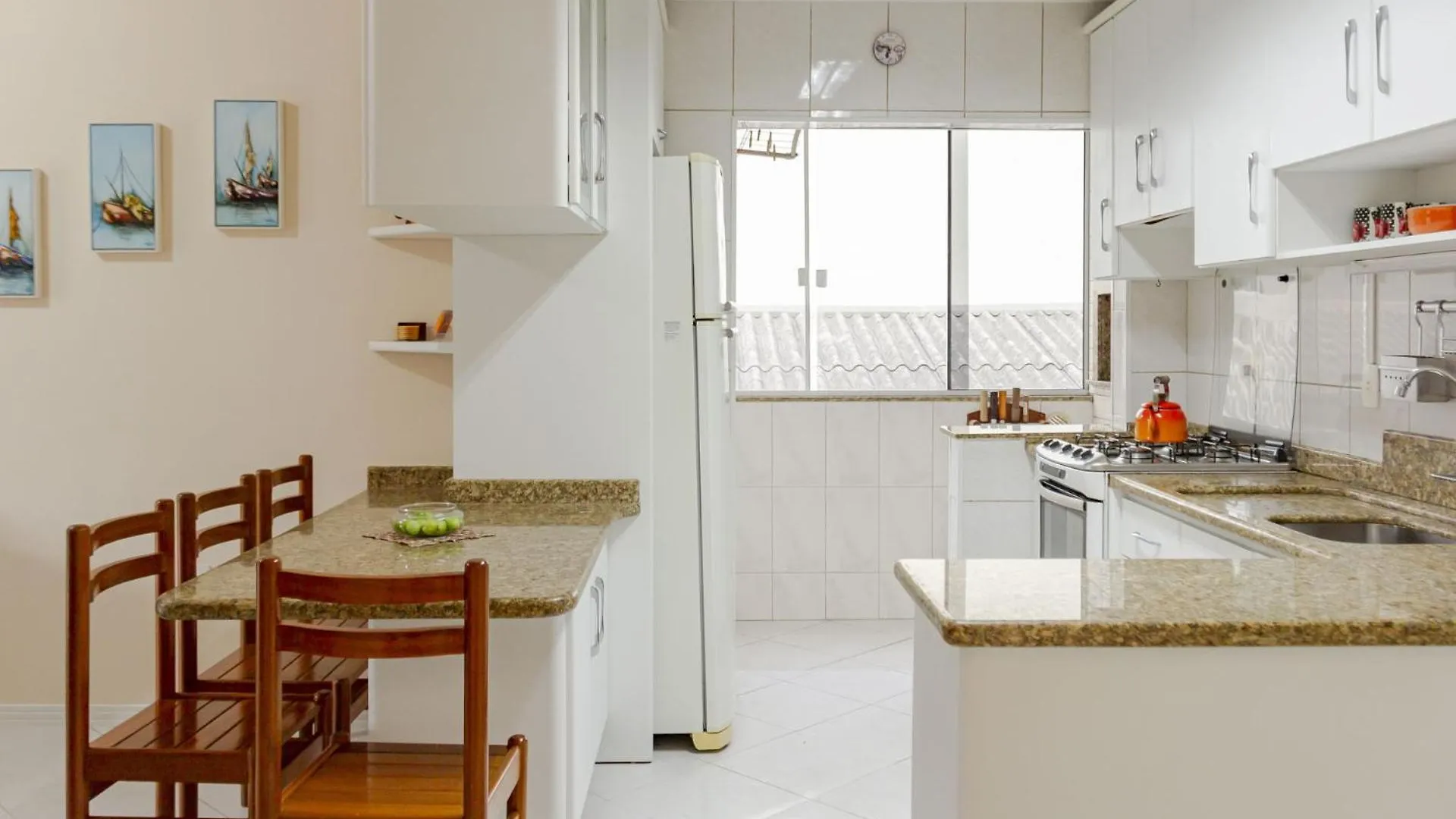 A 2 Quadras Da Praia Em Itapema Vm7682 Apartment